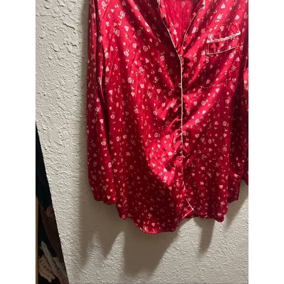 Victoria’s Secret Red With Hearts And Flowers Button Up Sleep Top Y2K Woman’s Si - Picture 2 of 15